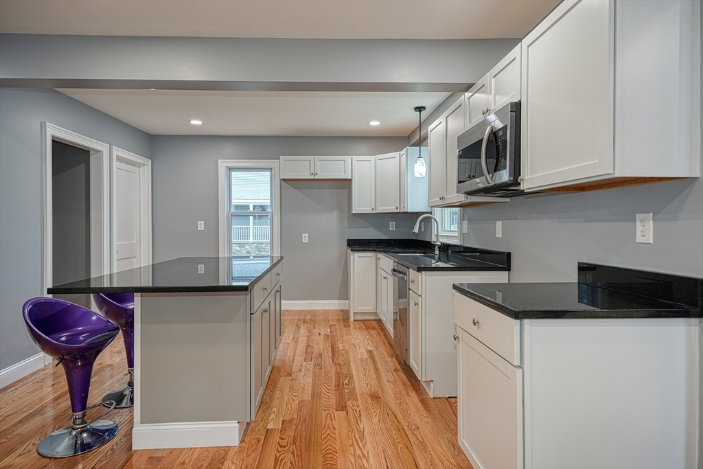 52 Concord Road Billerica, MA 01821 - Photo 6 of 40