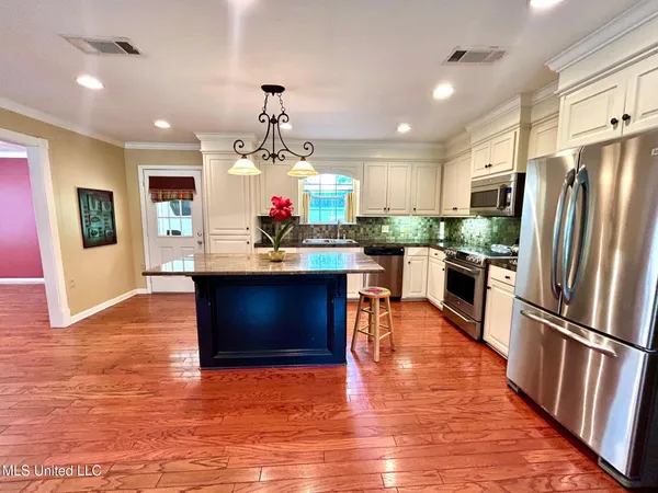 $335,000 | 1211 North Jordan Street, Carthage, MS 39051