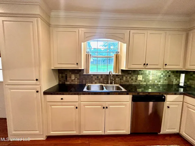 $335,000 | 1211 North Jordan Street, Carthage, MS 39051