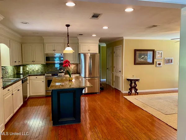 $335,000 | 1211 North Jordan Street, Carthage, MS 39051