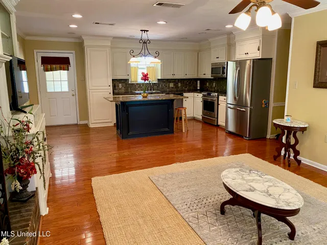 $335,000 | 1211 North Jordan Street, Carthage, MS 39051