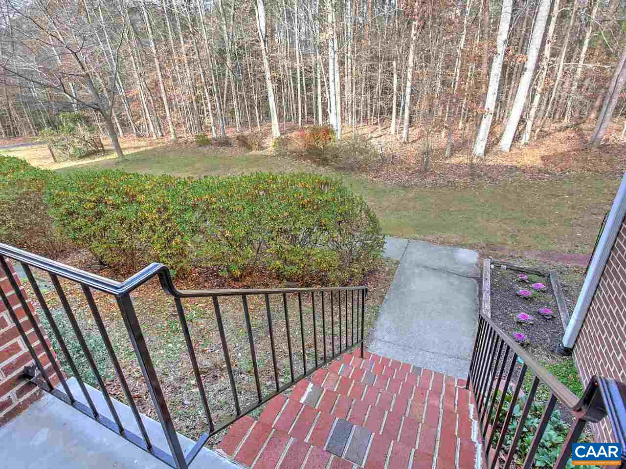 463 Broad Axe Road Charlottesville, VA 22903 - Photo 11 of 32 Gallery Image 11