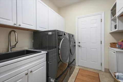 $2,349,000 | 78-6981 Kewalo Street, Kailua-Kona, HI 96740