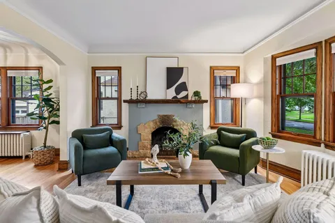 $450,000 | 1870 Beechwood Avenue, St. Paul, MN 55116