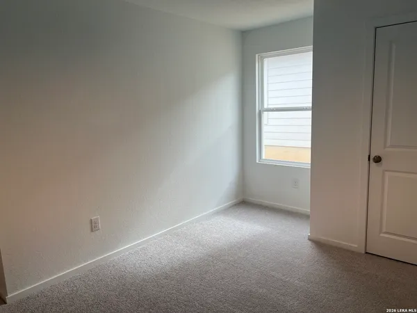 $2,200 | 523 Layne Overlook, San Antonio, TX 78253