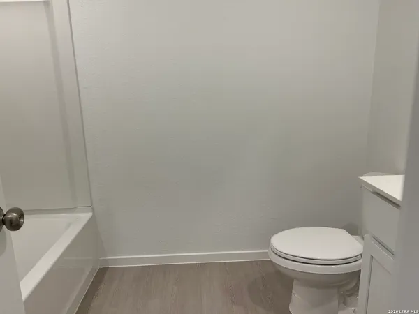 $2,200 | 523 Layne Overlook, San Antonio, TX 78253