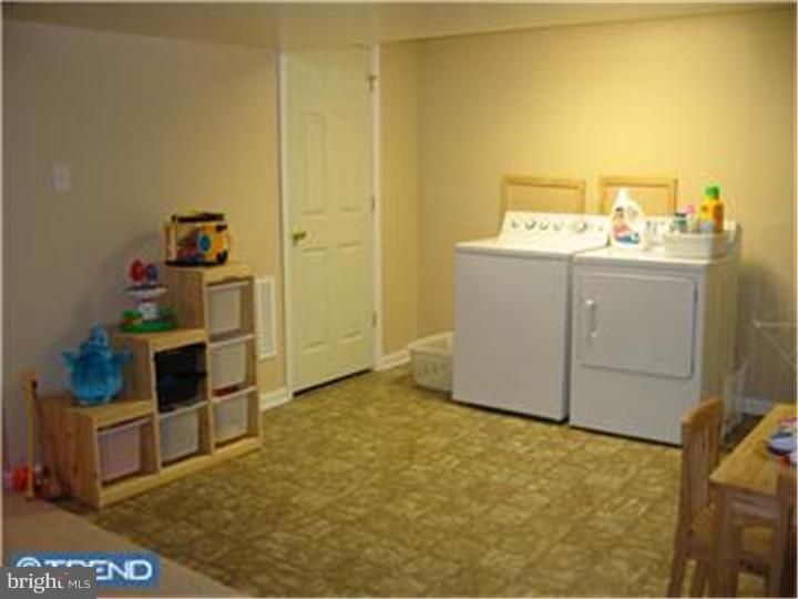 48 Oriental Road Shamong, NJ 08088 - Photo 20 of 24 Laundry Room