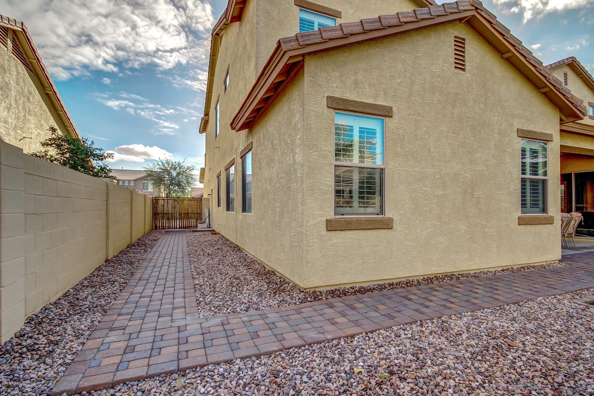 1318 East Baranca Road Gilbert, AZ 85297 - Photo 46 of 46 Yard 3
