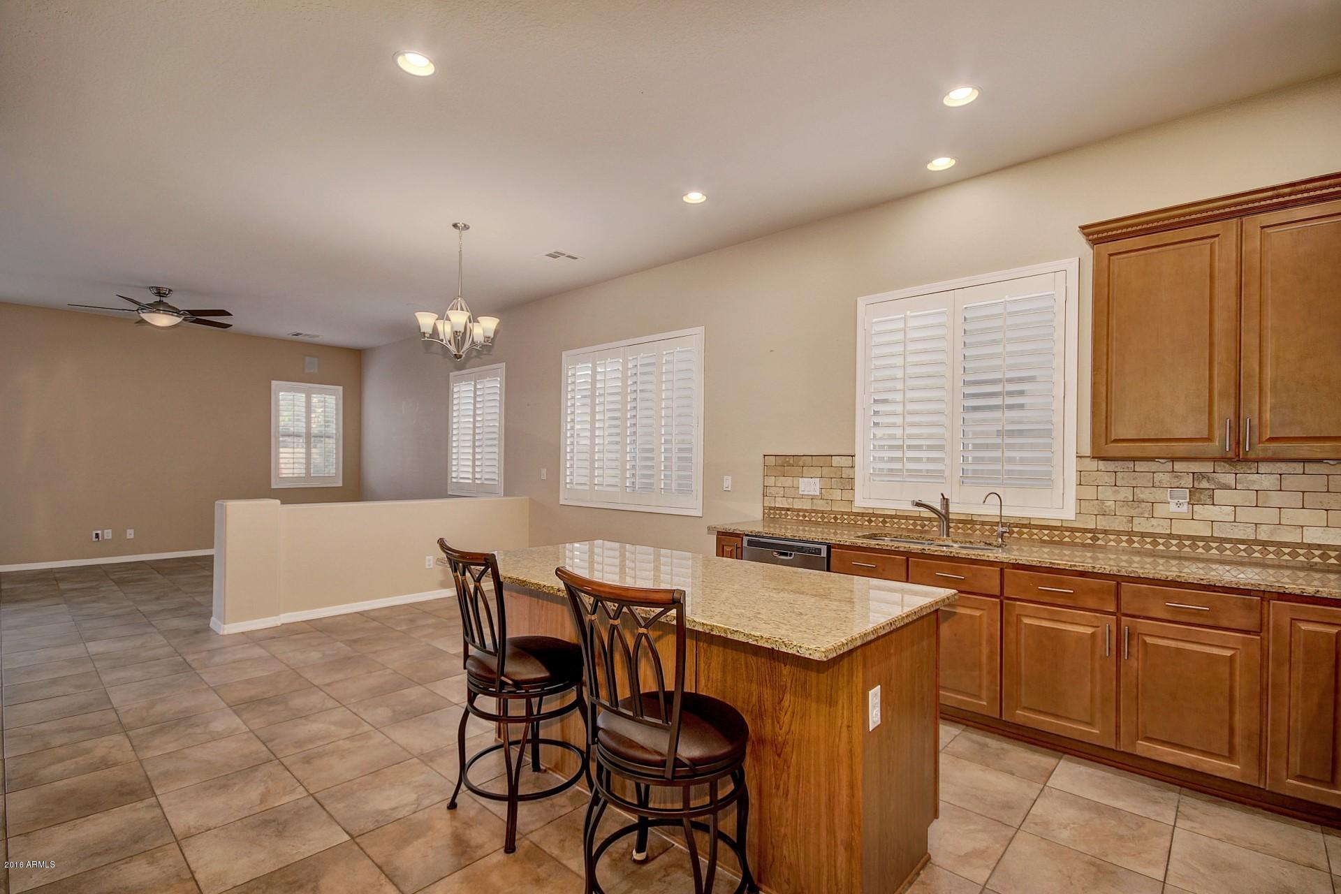 1318 East Baranca Road Gilbert, AZ 85297 - Photo 10 of 46 Kitchen 4