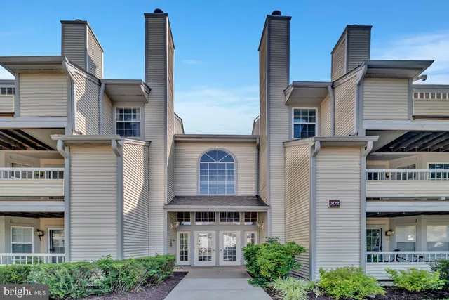 $2,200 | 302 Trinity Court, Unit 8, Princeton, NJ 08540