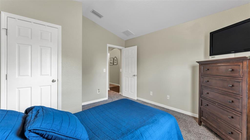 8468 Adele Road Lakeland, FL 33810 - Photo 9 of 49 Gallery Image 9