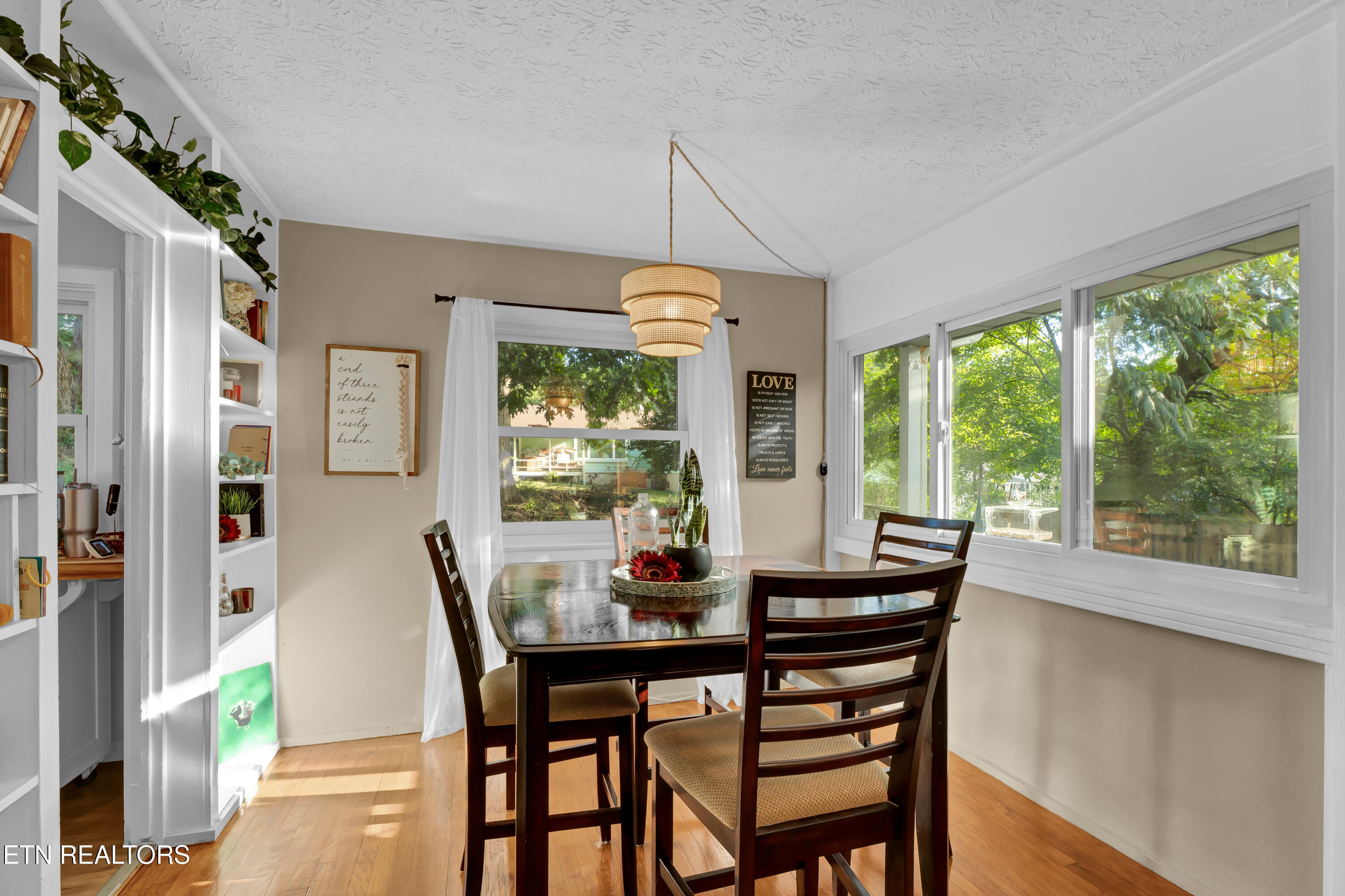 604 Florida Avenue Oak Ridge, TN 37830 - Photo 9 of 19 Dining