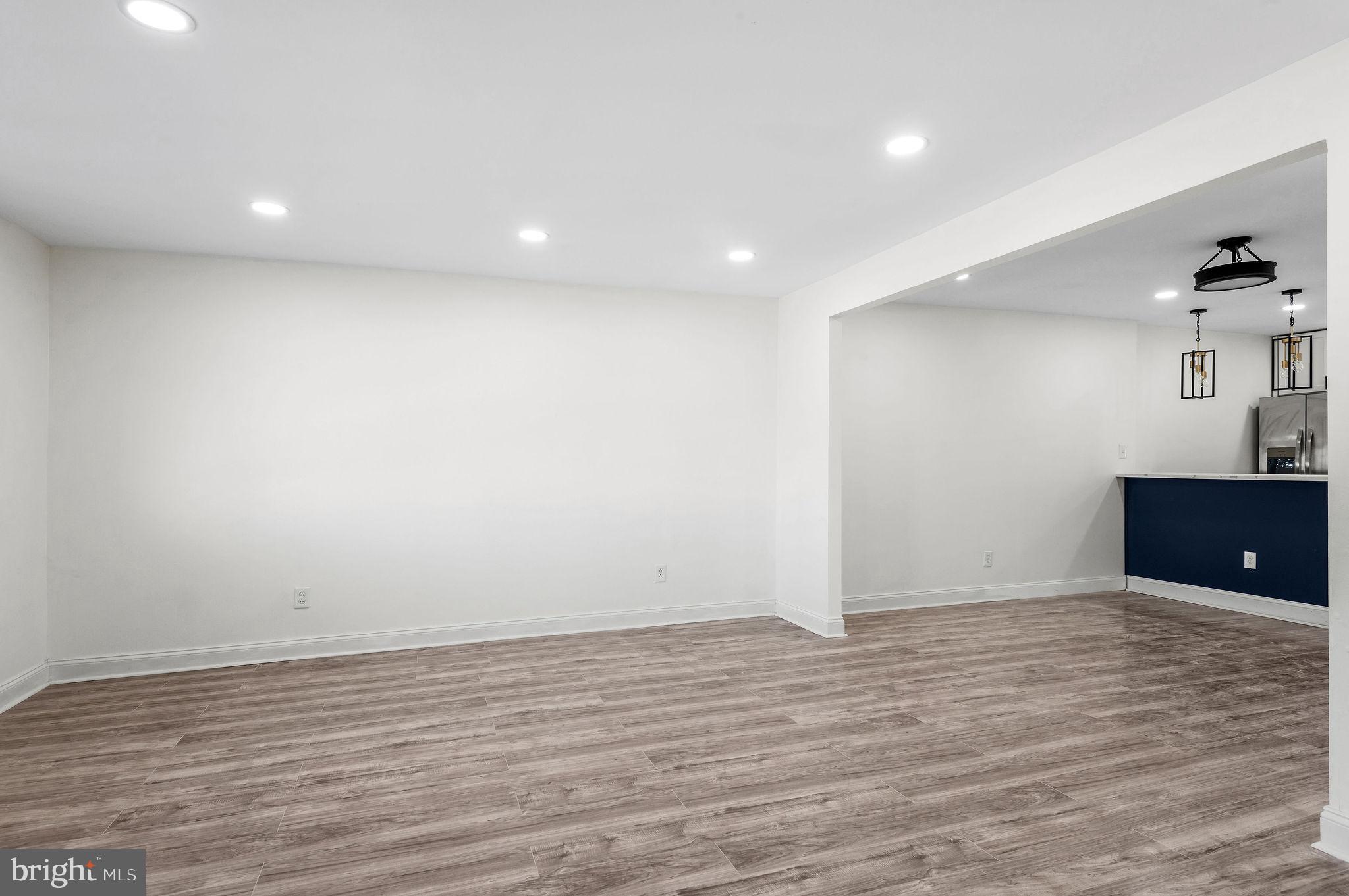3286 Cromwell Road Philadelphia, PA 19114 - Photo 8 of 24 Dining Room