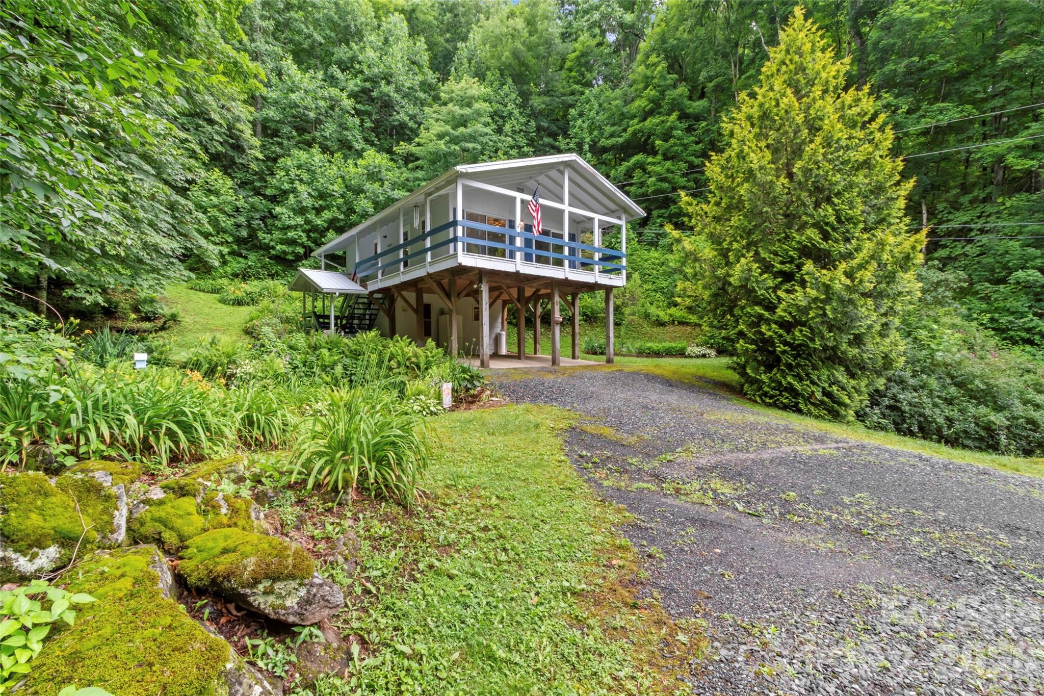 1210 Blevins Branch Road Bakersville, NC 28705 - Photo 34 of 35