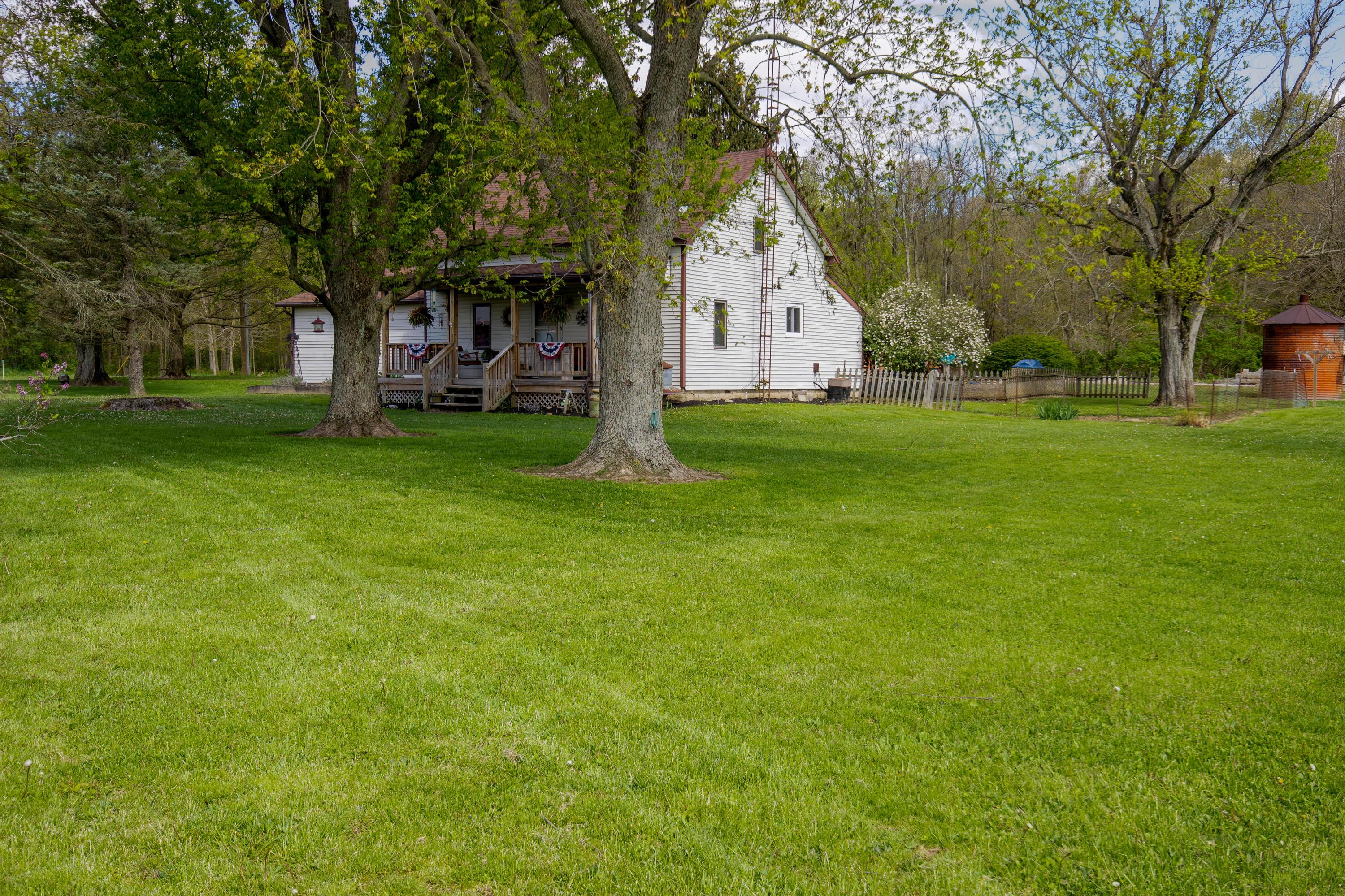 6554 Black Road Cable, OH 43009 - Photo 5 of 39