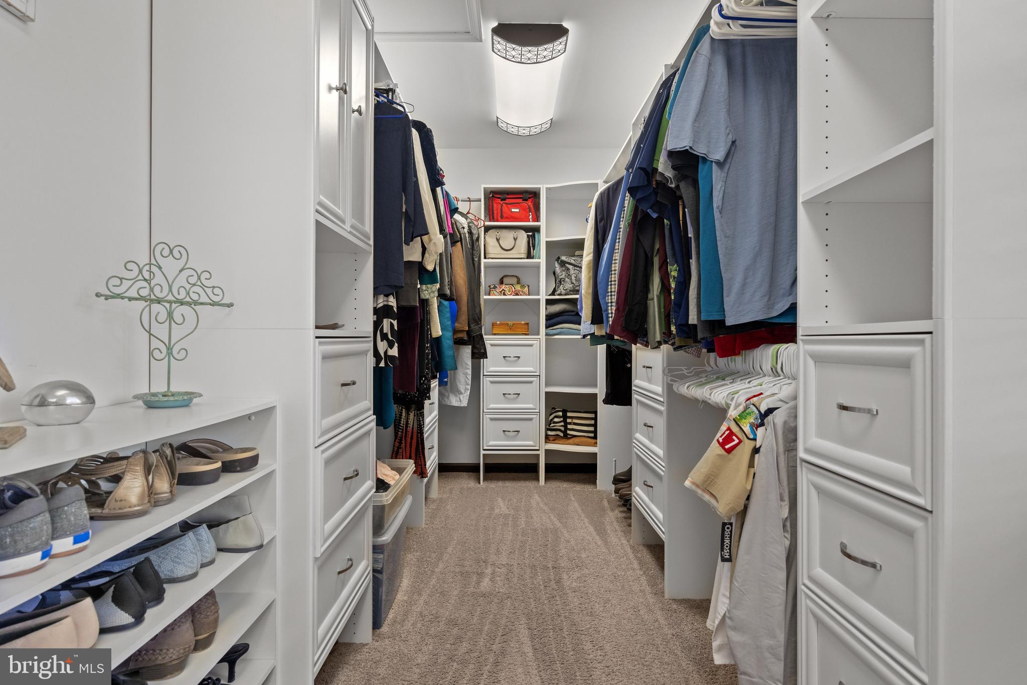 19 Manchester Road Eastampton, NJ 08060 - Photo 22 of 46 Primary walk-in Closet