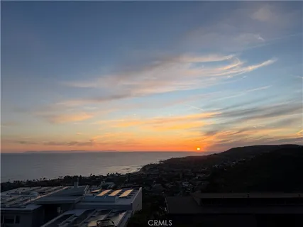 $17,000 | 1651 Thurston Drive, Laguna Beach, CA 92651