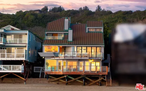 $10,850,000 | 24680 Malibu Road, Malibu, CA 90265