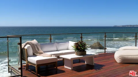 $10,850,000 | 24680 Malibu Road, Malibu, CA 90265