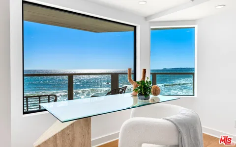 $10,850,000 | 24680 Malibu Road, Malibu, CA 90265