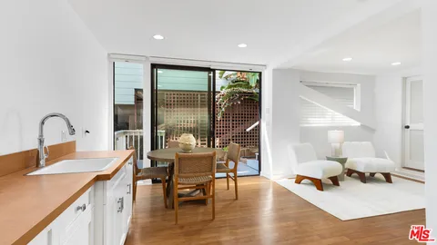 $10,850,000 | 24680 Malibu Road, Malibu, CA 90265