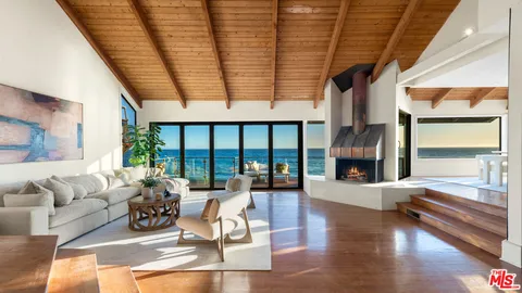 $10,850,000 | 24680 Malibu Road, Malibu, CA 90265