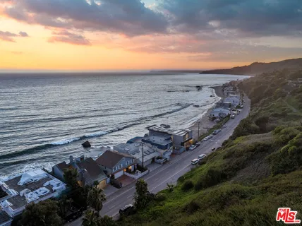 $10,850,000 | 24680 Malibu Road, Malibu, CA 90265