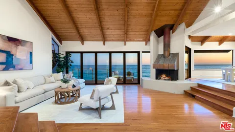 $10,850,000 | 24680 Malibu Road, Malibu, CA 90265