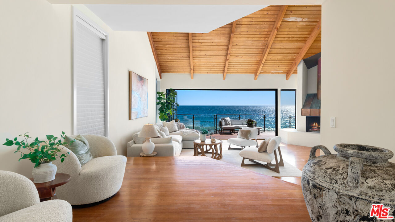 24680 Malibu Road Malibu, CA 90265 - Photo 4 of 48