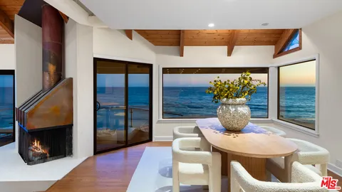 $10,850,000 | 24680 Malibu Road, Malibu, CA 90265