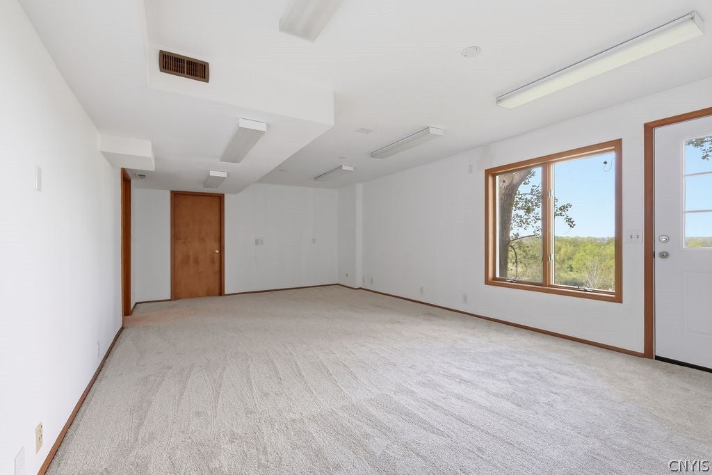 5787 Innsbruck Road East Syracuse, NY 13057 - Photo 39 of 50 Gallery Image 39