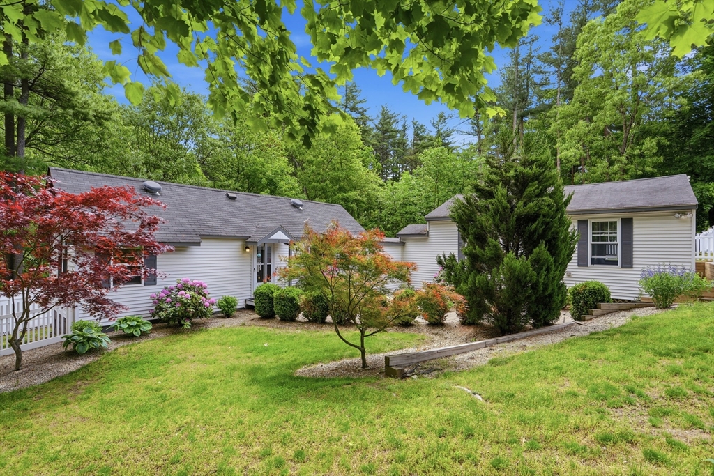 11 Mt Paul Road Tyngsborough, MA 01879 - Photo 42 of 42