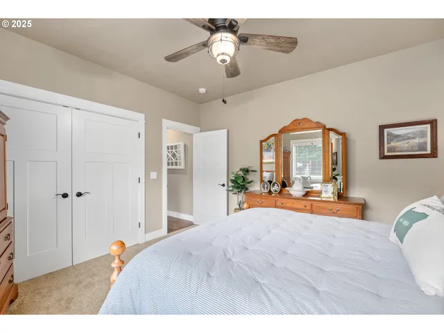 $1,179,900 | 121 Wild Goose Lane, Roseburg, OR 97470