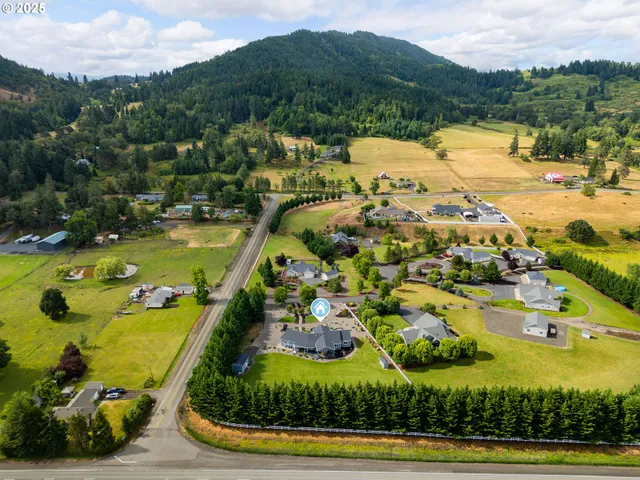$1,179,900 | 121 Wild Goose Lane, Roseburg, OR 97470