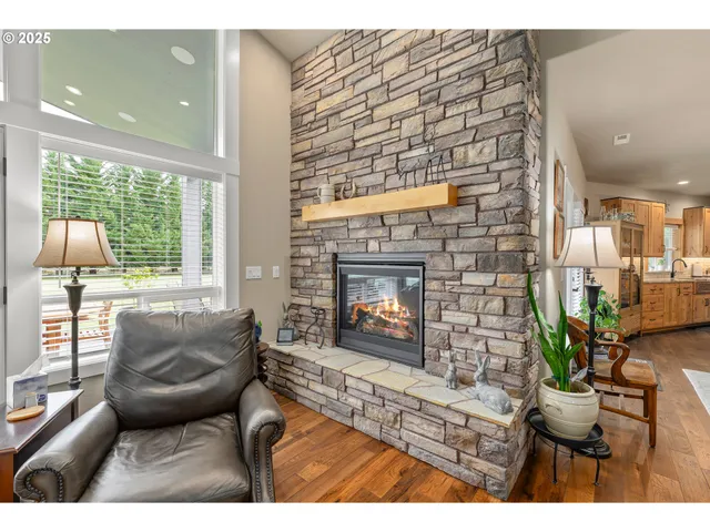 $1,179,900 | 121 Wild Goose Lane, Roseburg, OR 97470