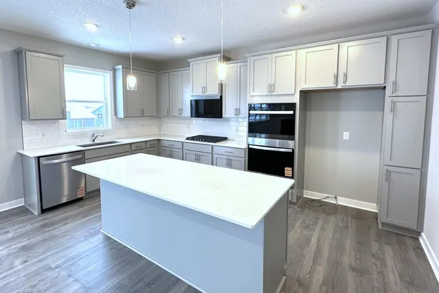 $509,990 | 7960 Marquette Avenue Northeast, Otsego, MN 55330