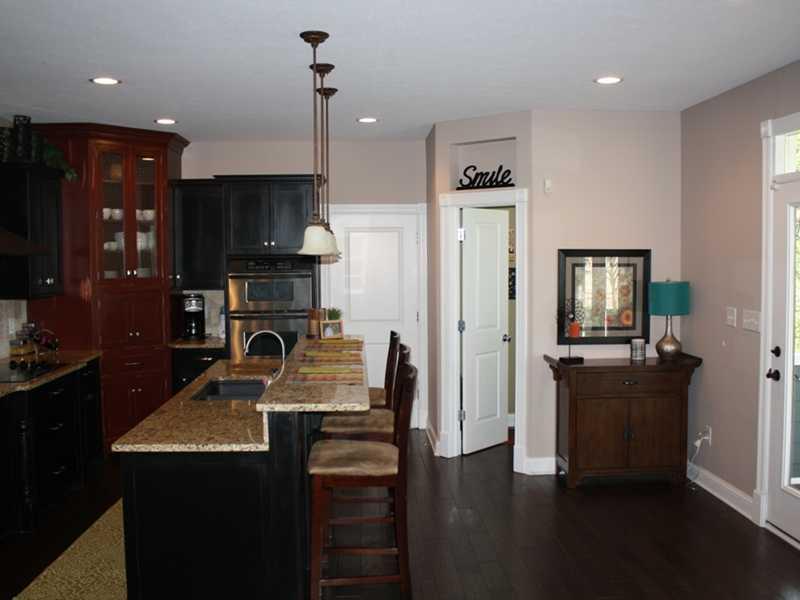 11180 Rockingham Circle Fishers, IN 46037 - Photo 12 of 24 Gallery Image 12