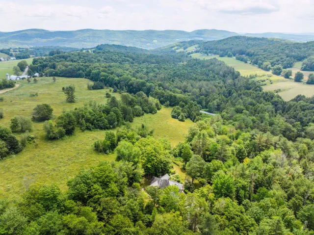 $949,000 | 78 Penny Brook Road, Randolph Center, VT 05061