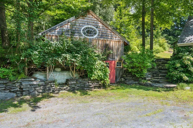 $949,000 | 78 Penny Brook Road, Randolph Center, VT 05061