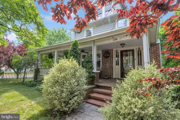 $574,000 | 201 Mechanic Street, Hightstown, NJ 08520