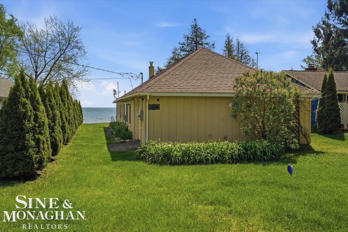 637 South Lakeshore Road Port Sanilac, MI 48469 - Photo 30 of 49