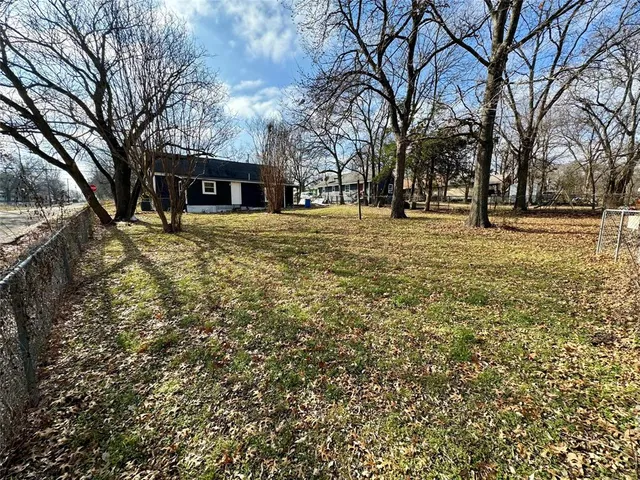 $175,000 | 400 South 4th Street, Bonham, TX 75418