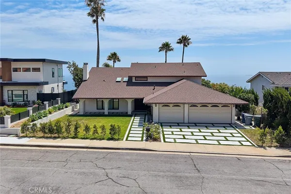 $12,000 | 30804 Vía La Cresta, Rancho Palos Verdes, CA 90275