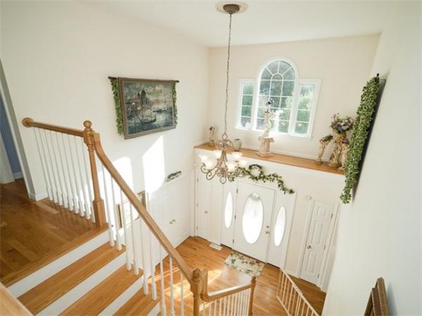 9 Applewood Road Norfolk, MA 02056 - Photo 2 of 5 Gallery Image 2