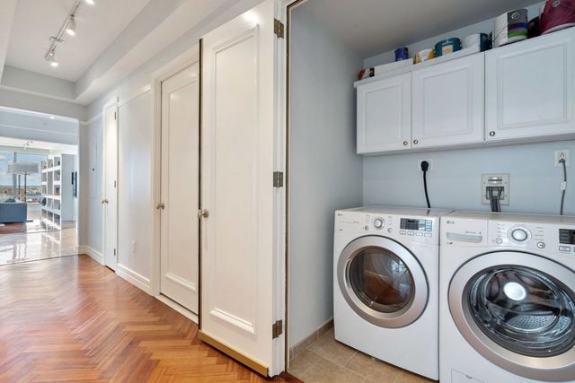 $2,700,000 | 1 Avery Street, Unit 21B, Boston, MA 02111