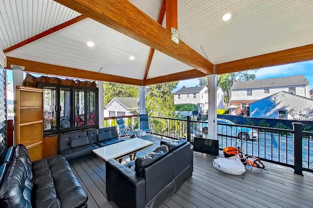 $670,000 | 64 Van Houten Place, Belleville, NJ 07109