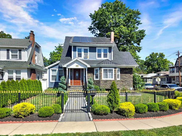 $670,000 | 64 Van Houten Place, Belleville, NJ 07109