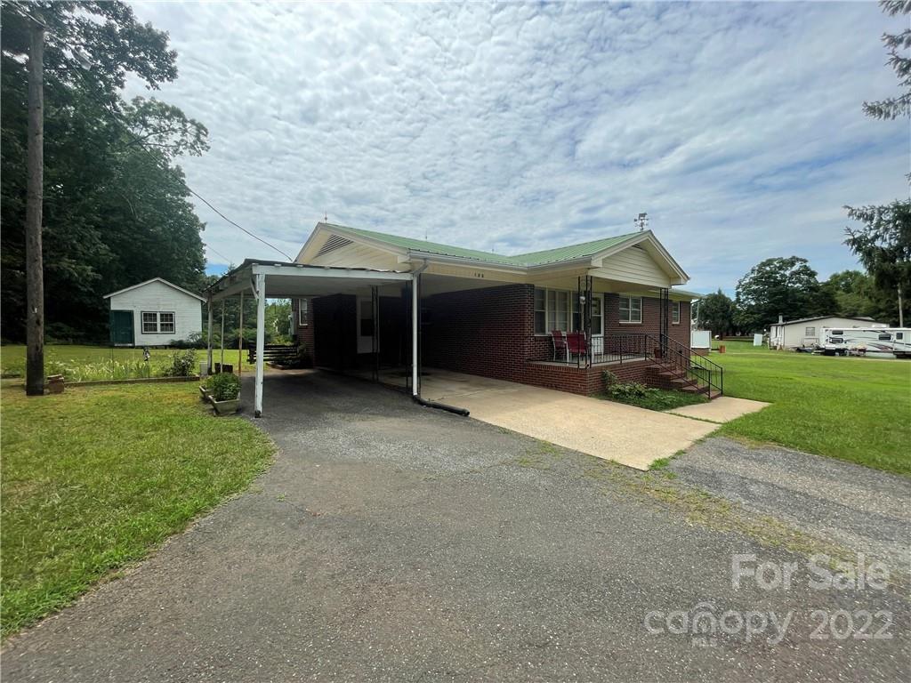 123 Rayfield Road Bessemer City, NC 28016 - Photo 2 of 21 Gallery Image 2