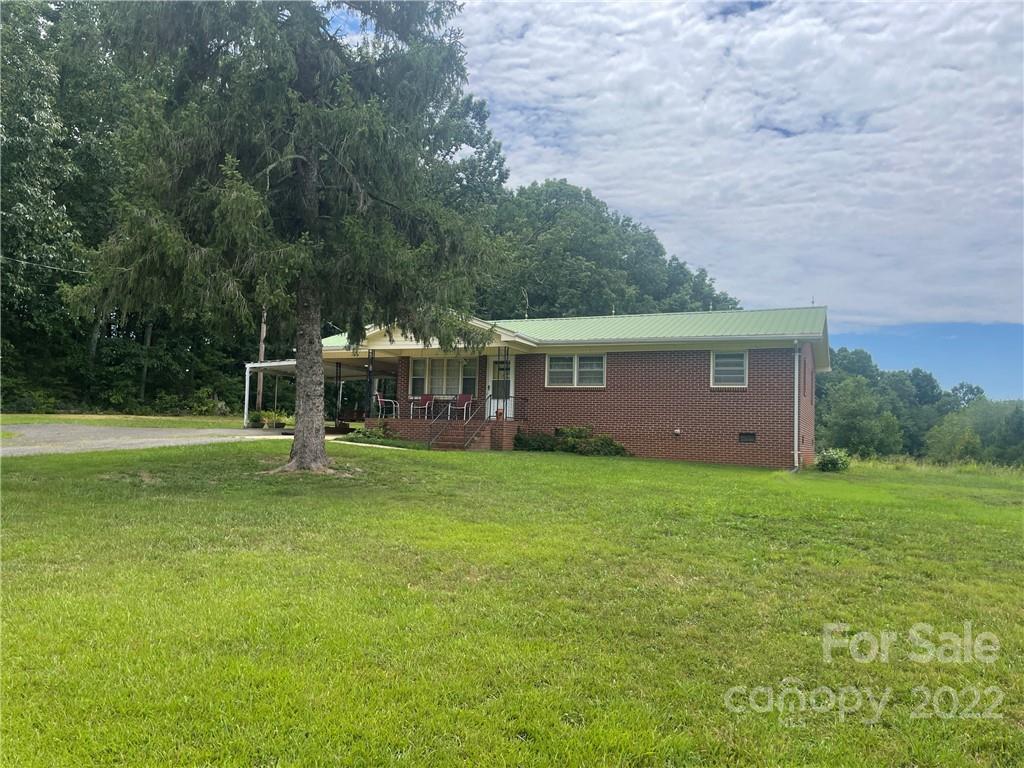 123 Rayfield Road Bessemer City, NC 28016 - Photo 4 of 21 Gallery Image 4