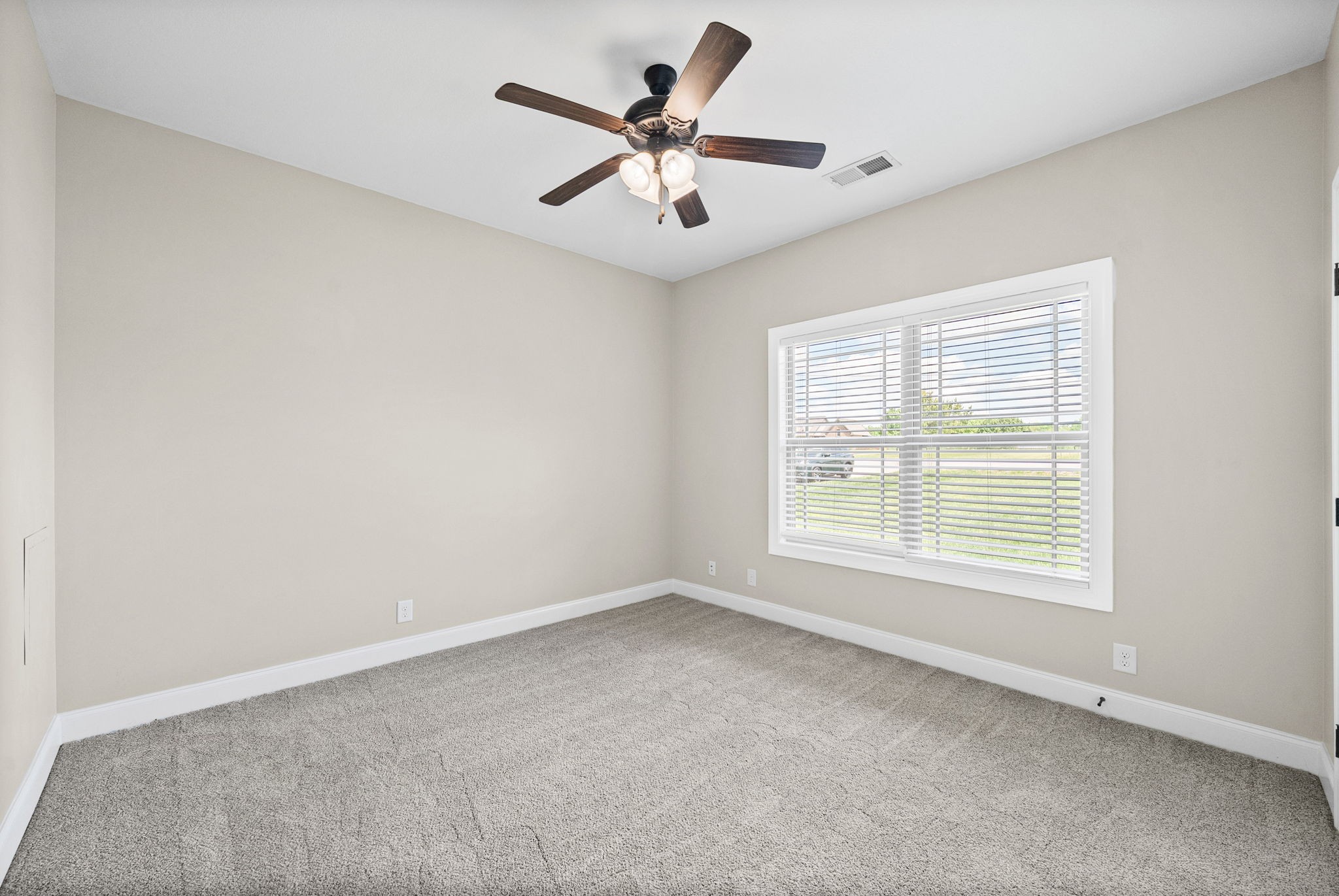 4262 Sango Road Clarksville, TN 37043 - Photo 34 of 45 Gallery Image 34